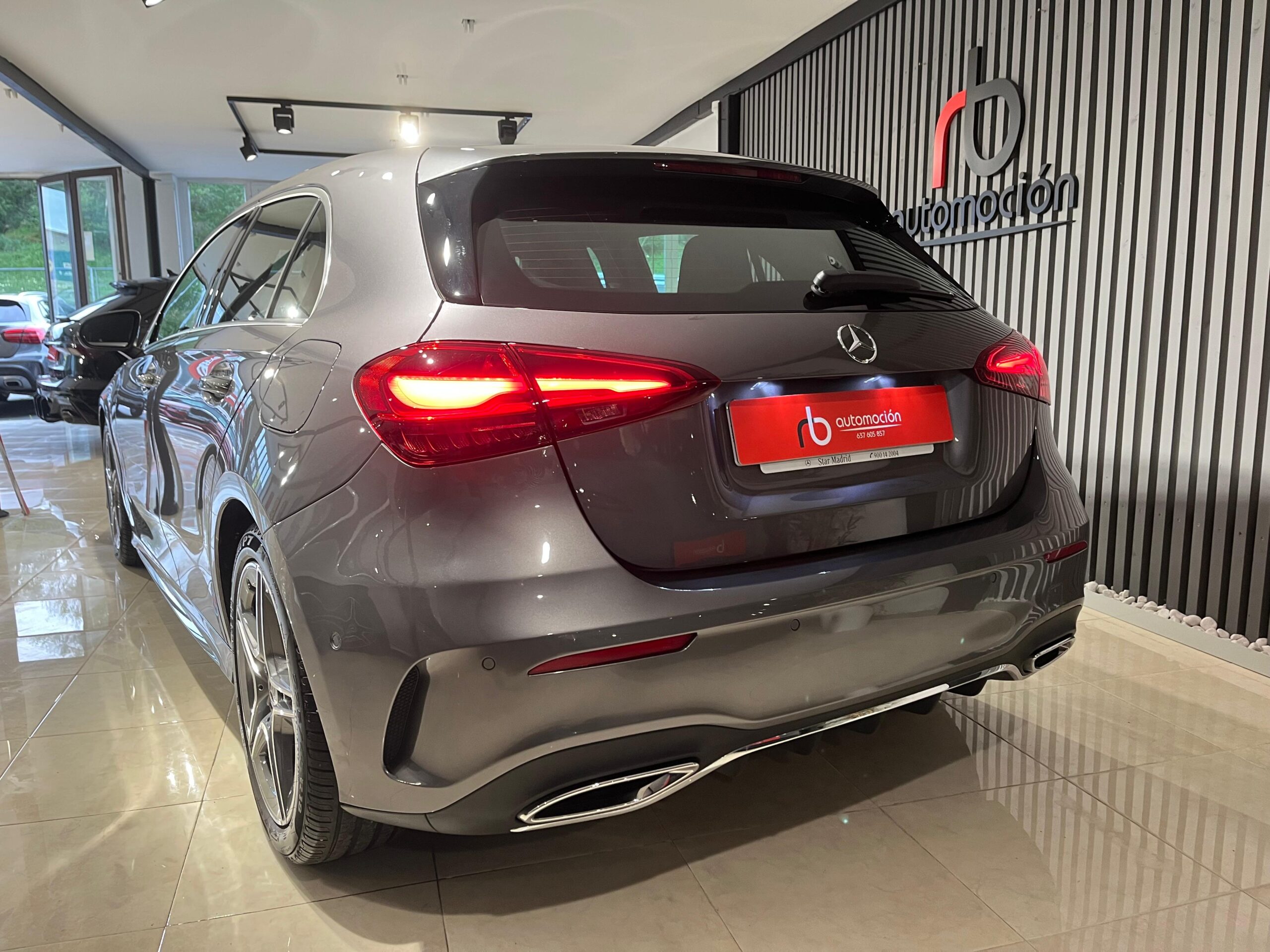 MERCEDES-BENZ Clase A 180