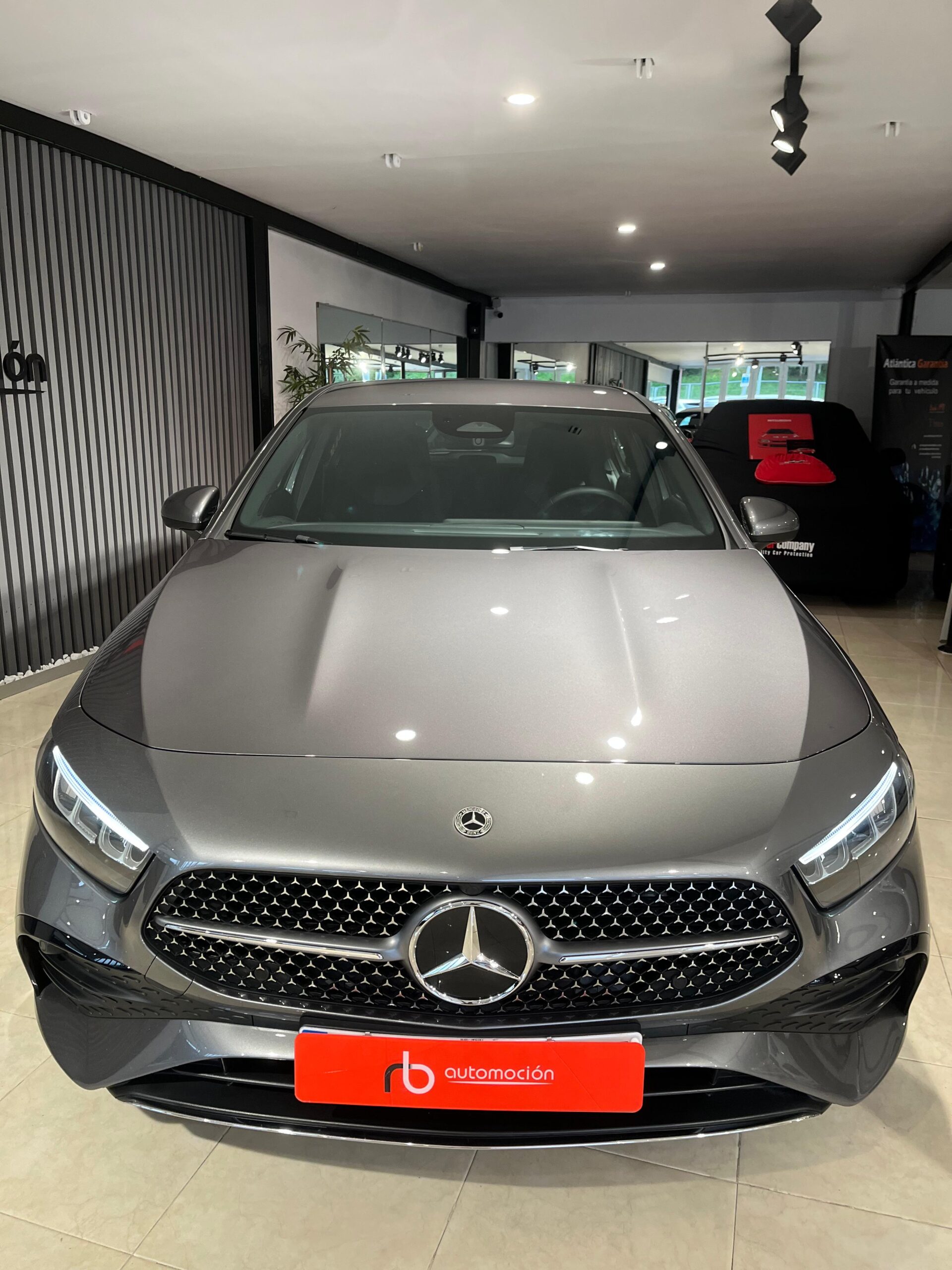 MERCEDES-BENZ Clase A 180