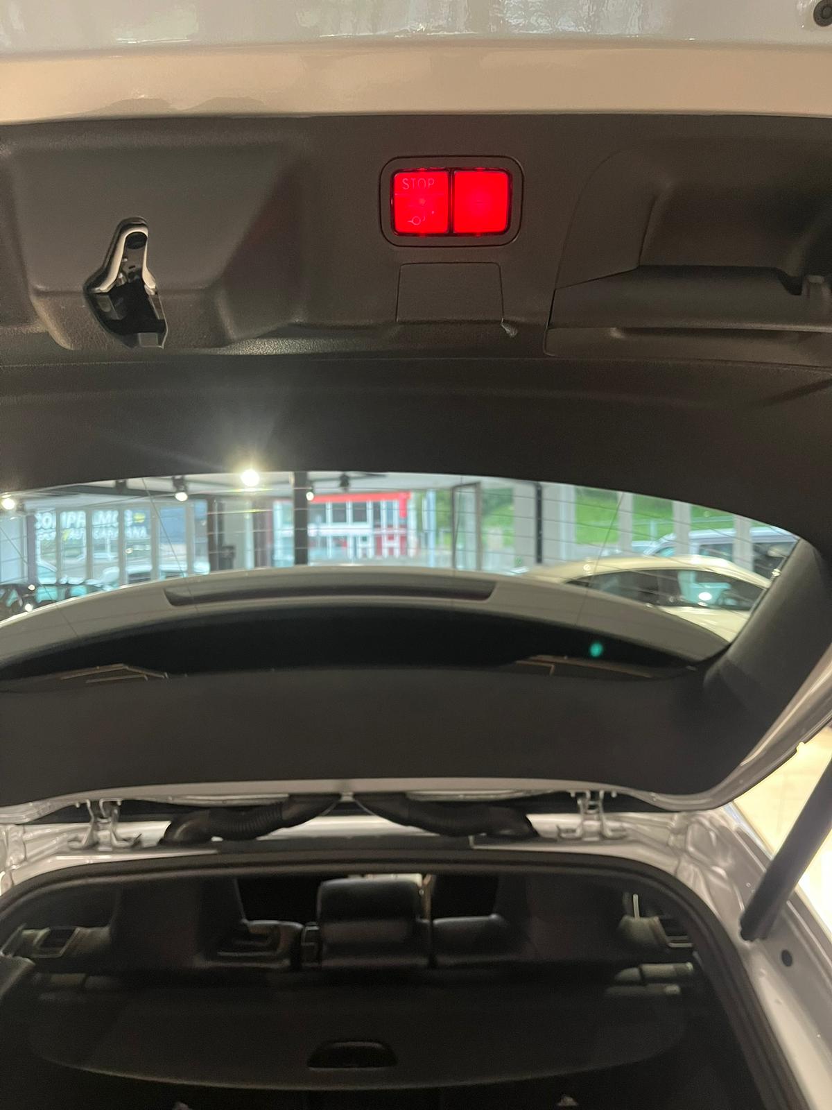 MERCEDES-BENZ CLA 180 Shooting Brake