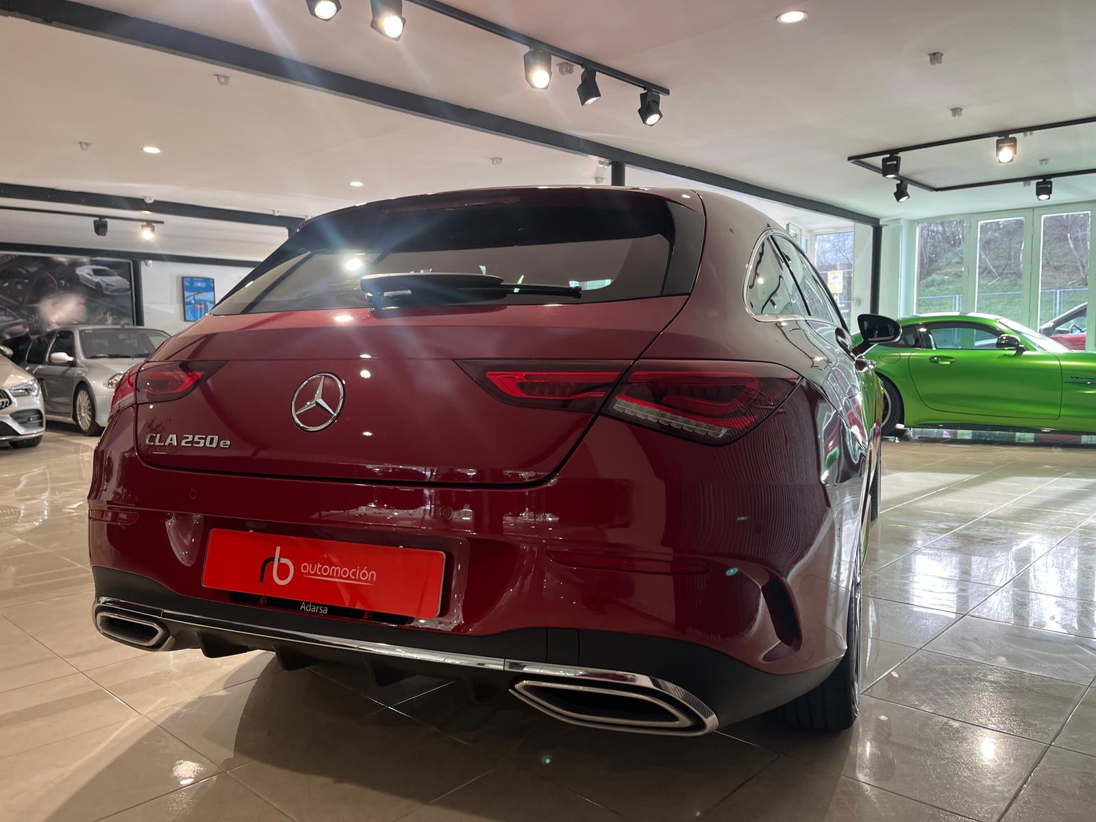 MERCEDES-BENZ CLA 250 e Shooting Brake