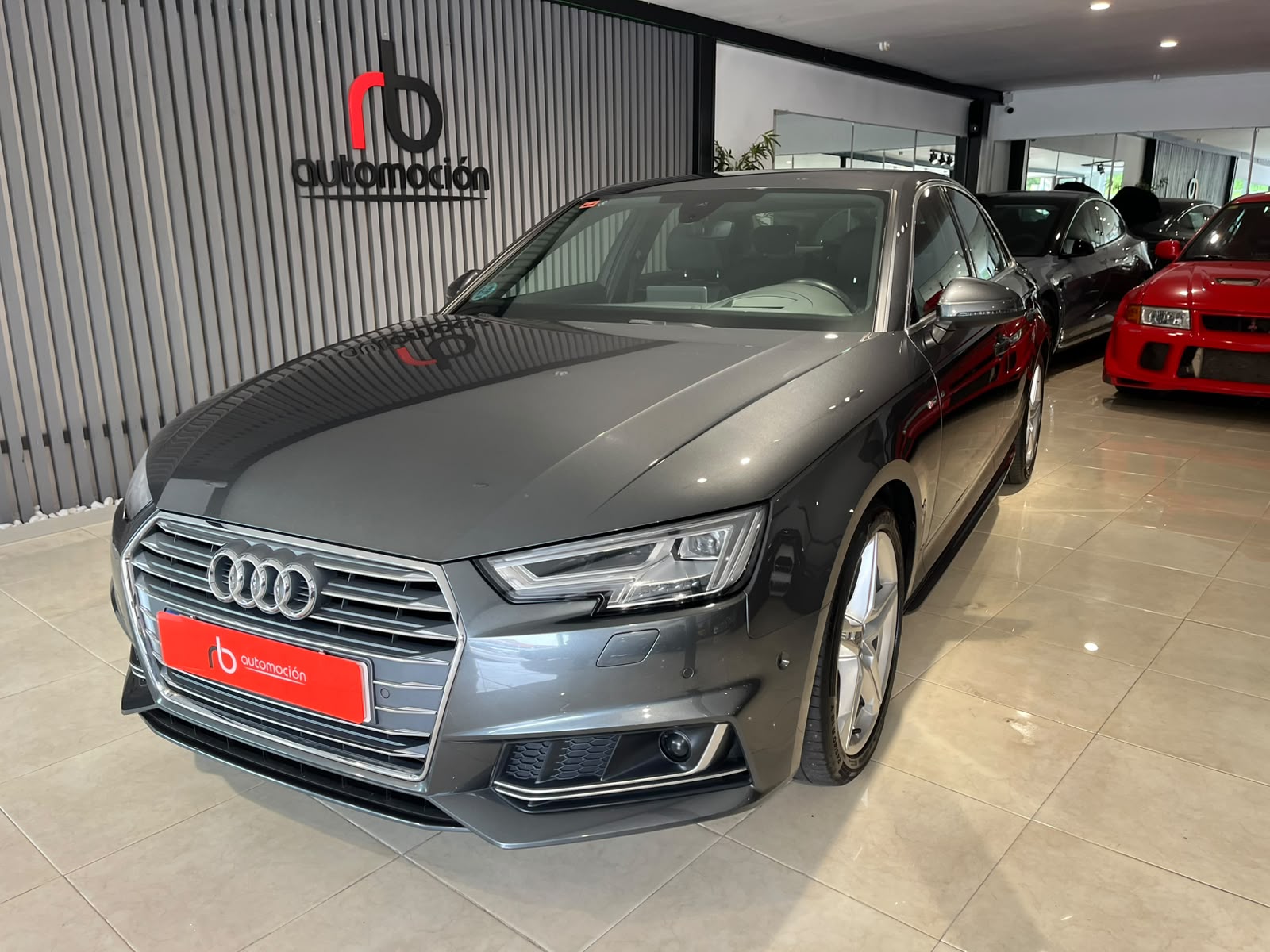 AUDI A4 2.0 TDI S tronic