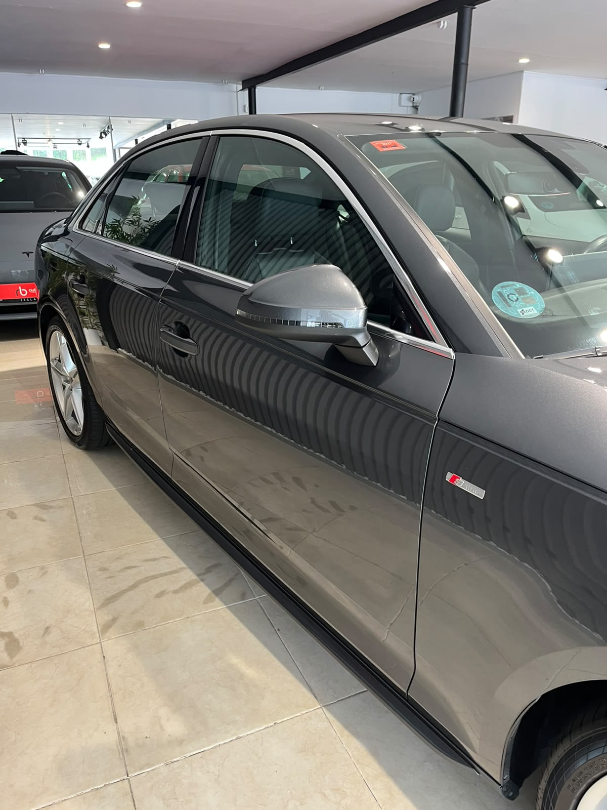 AUDI A4 2.0 TDI S tronic