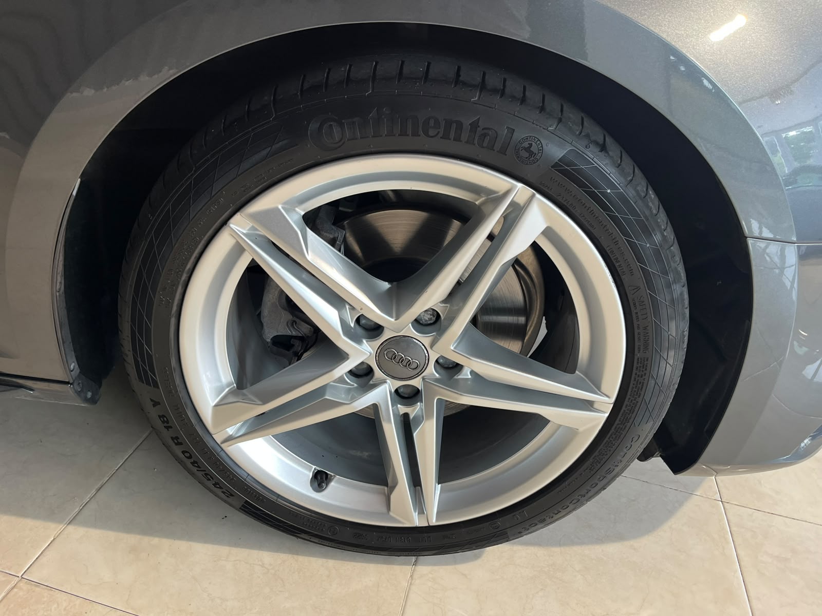 AUDI A4 2.0 TDI S tronic