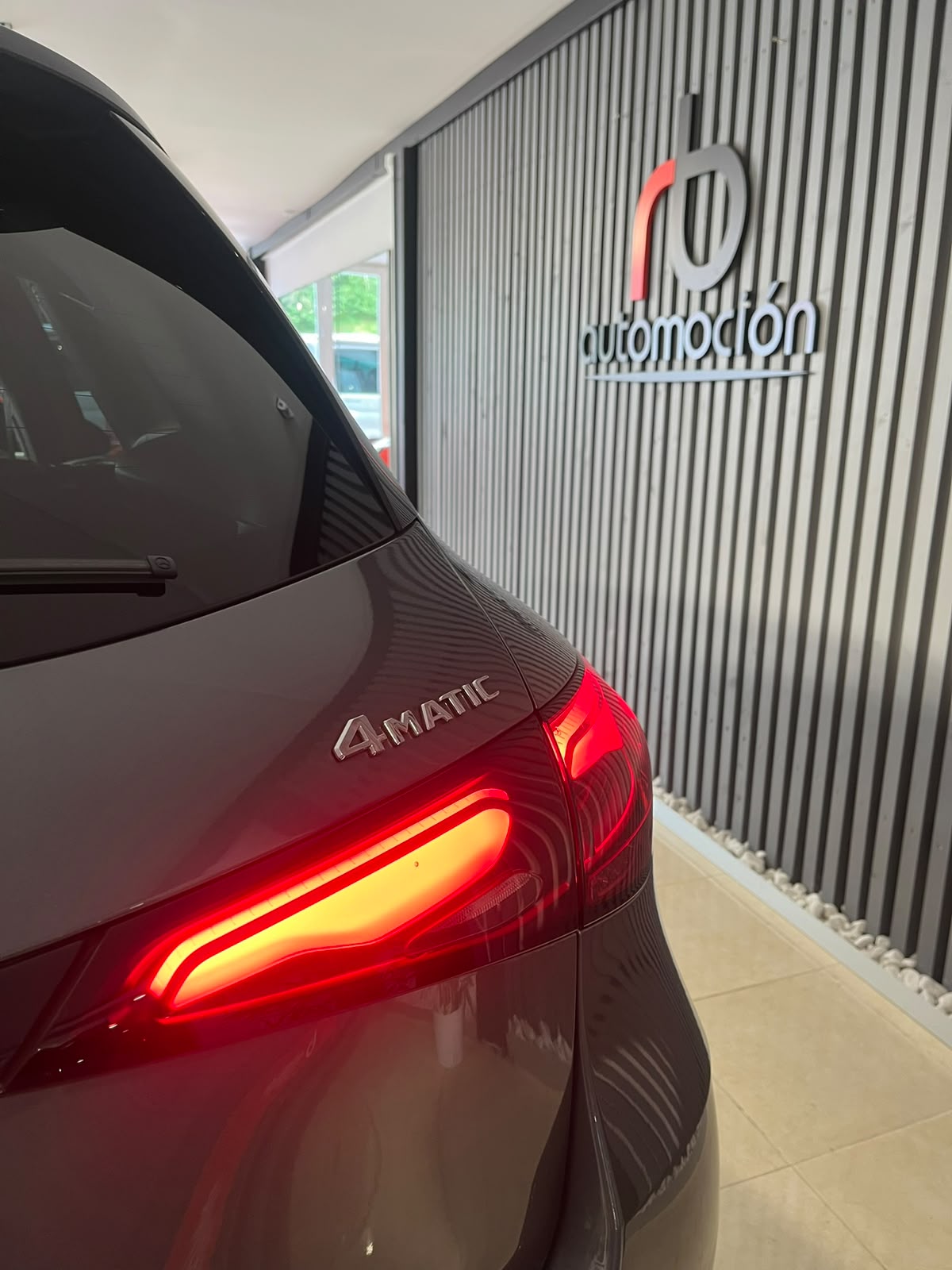 MERCEDES-BENZ GLC GLC 220 d 4MATIC
