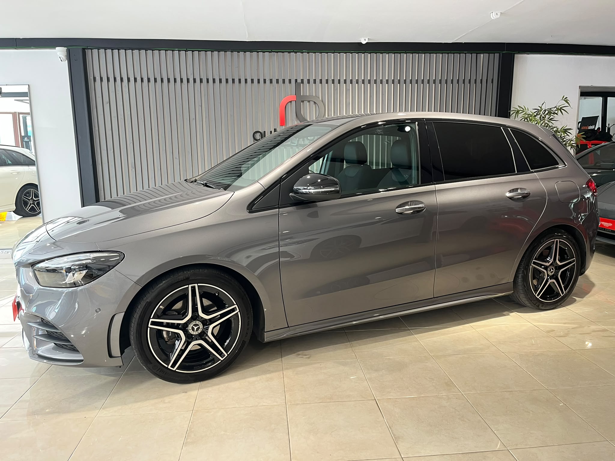 MERCEDES-BENZ Clase B B 200