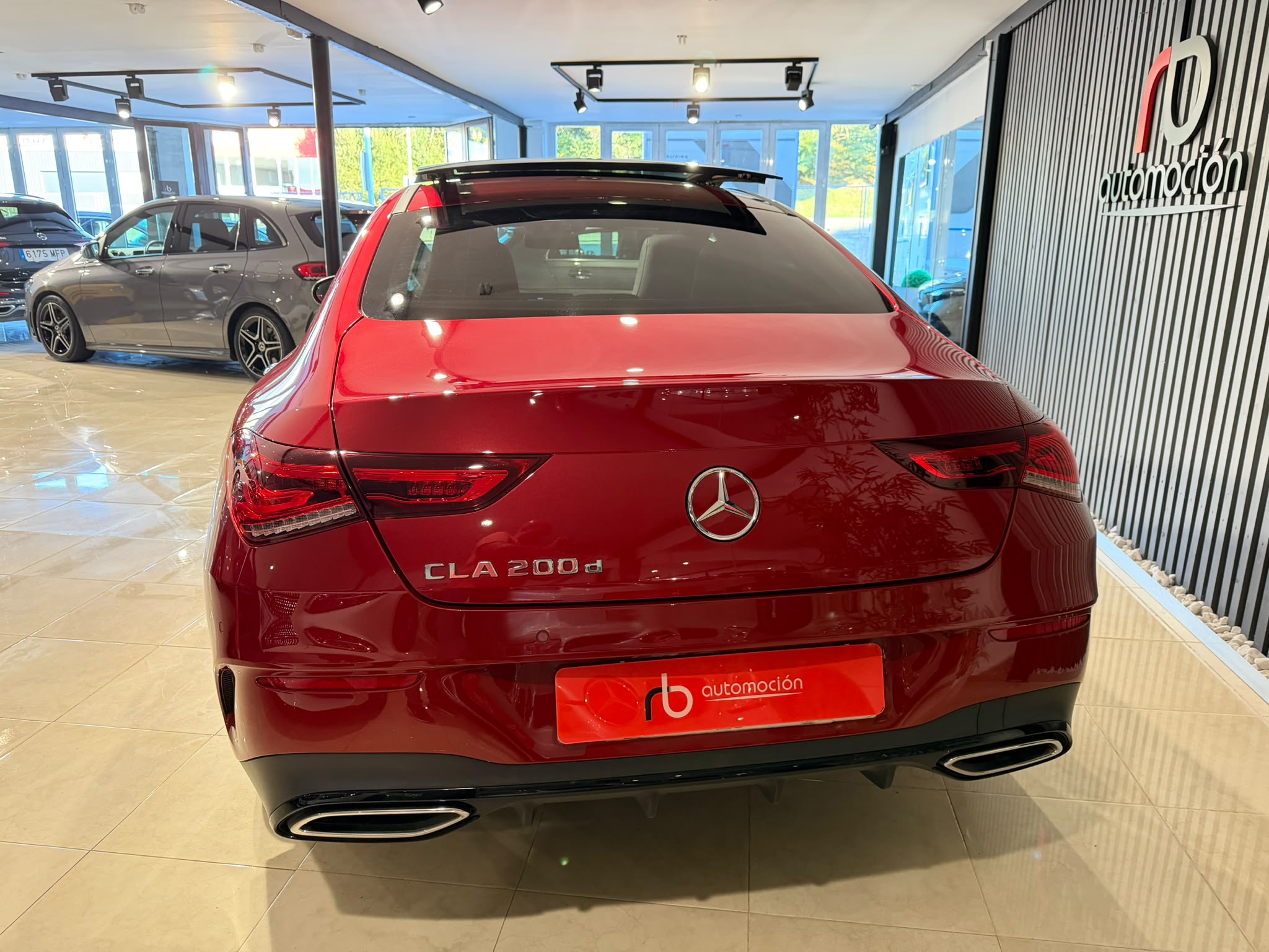 MERCEDES-BENZ CLA CLA 200 D DCT