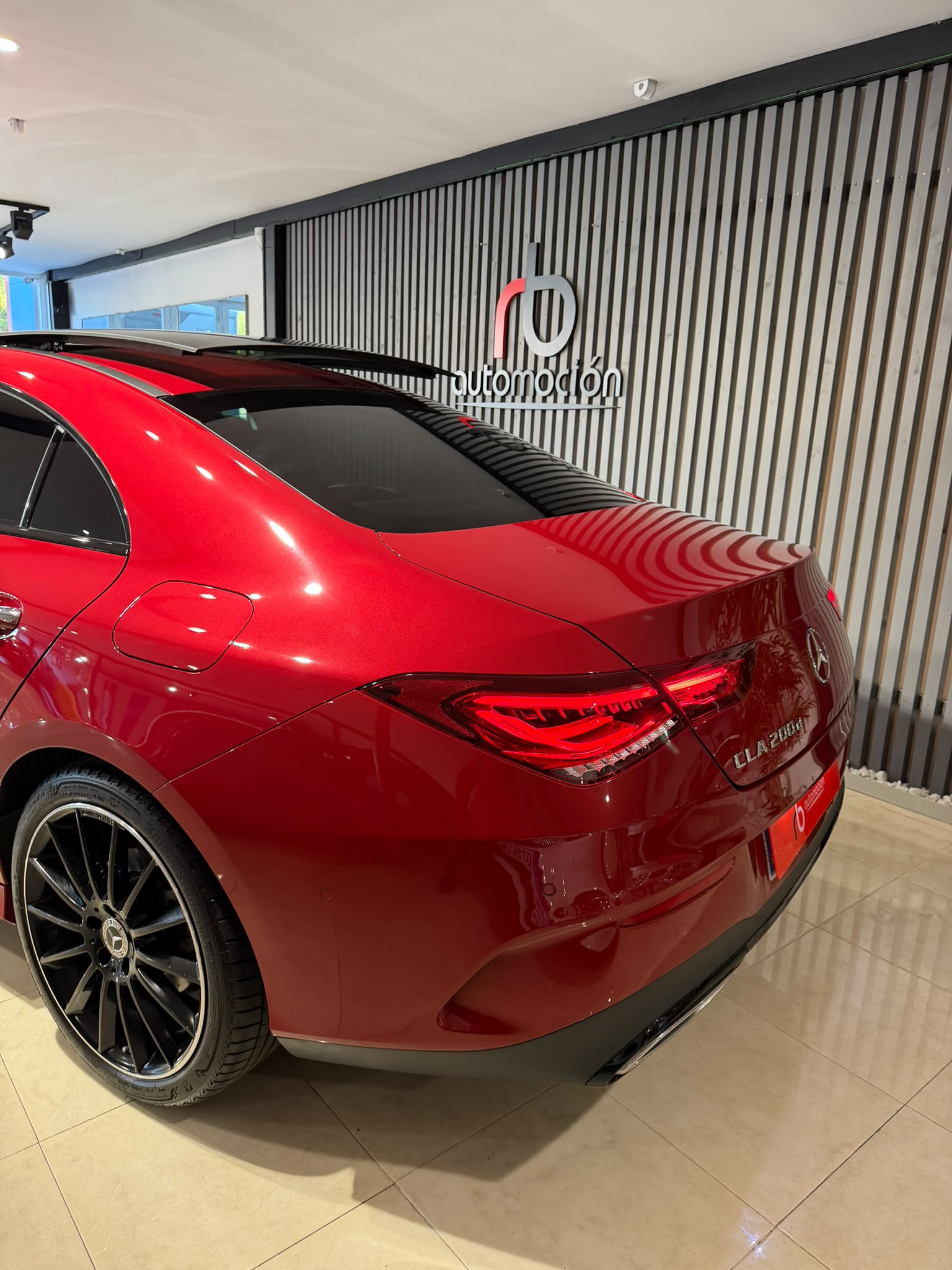 MERCEDES-BENZ CLA CLA 200 D DCT