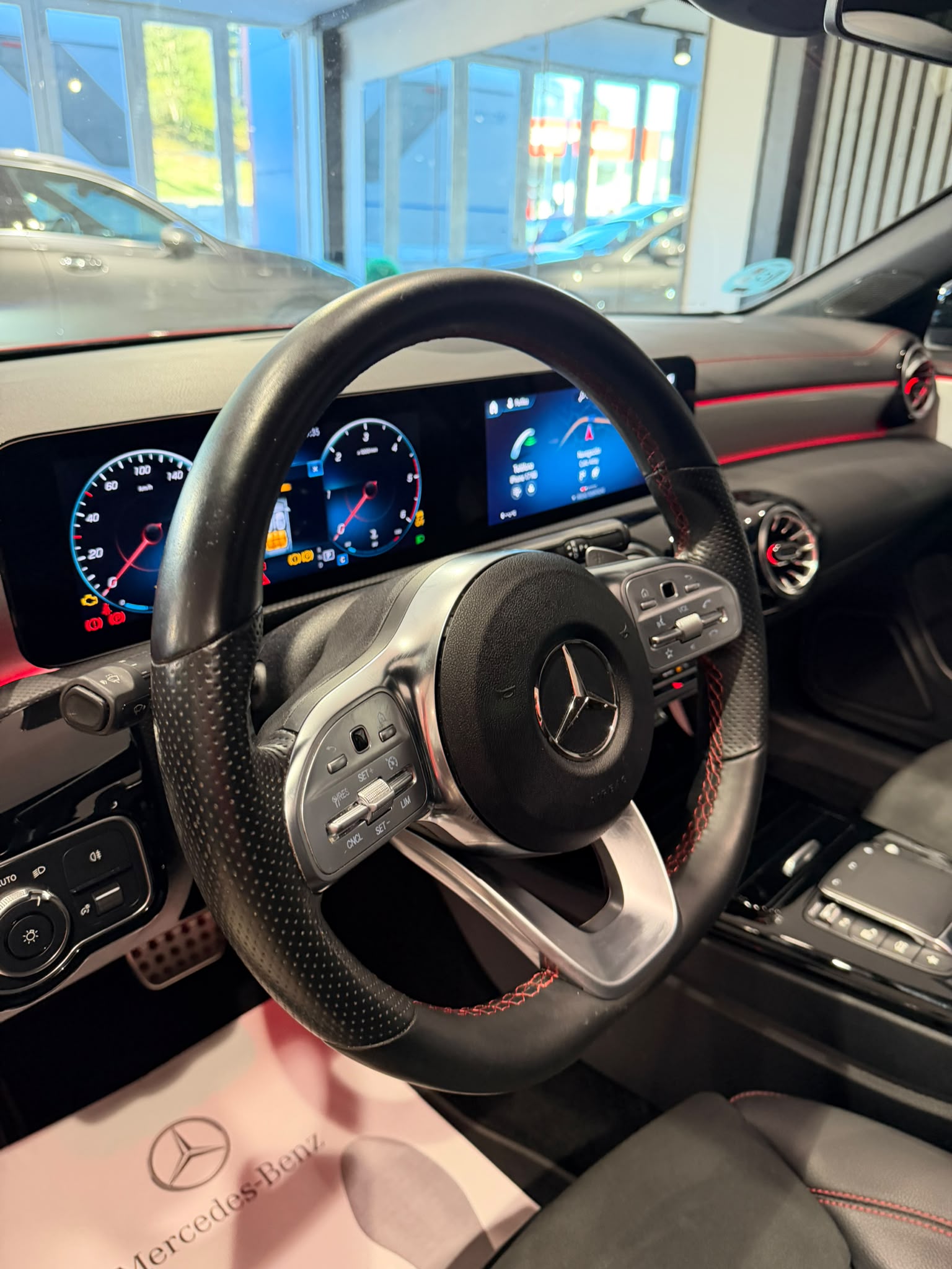MERCEDES-BENZ CLA CLA 200 D DCT