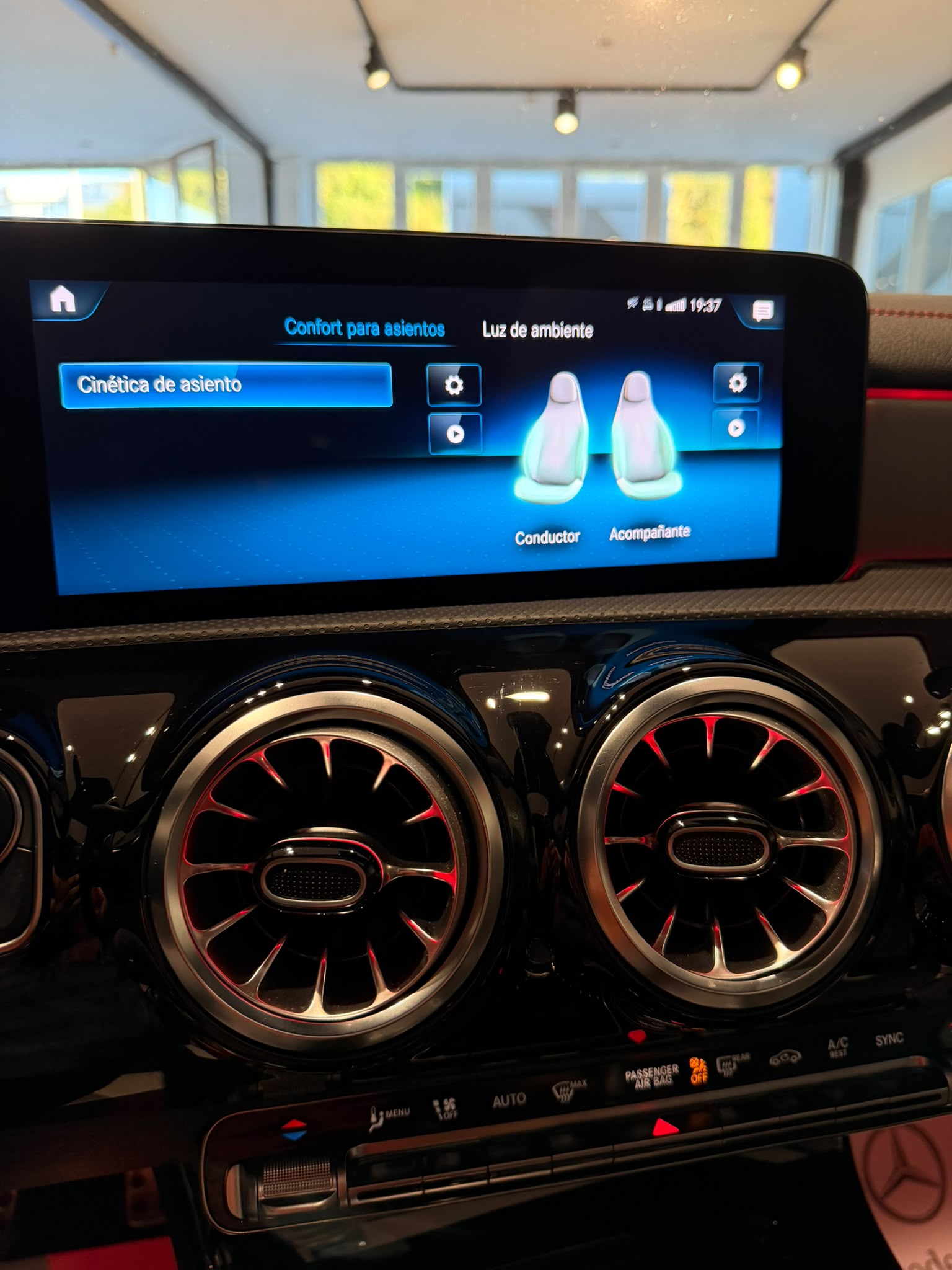 MERCEDES-BENZ CLA CLA 200 D DCT