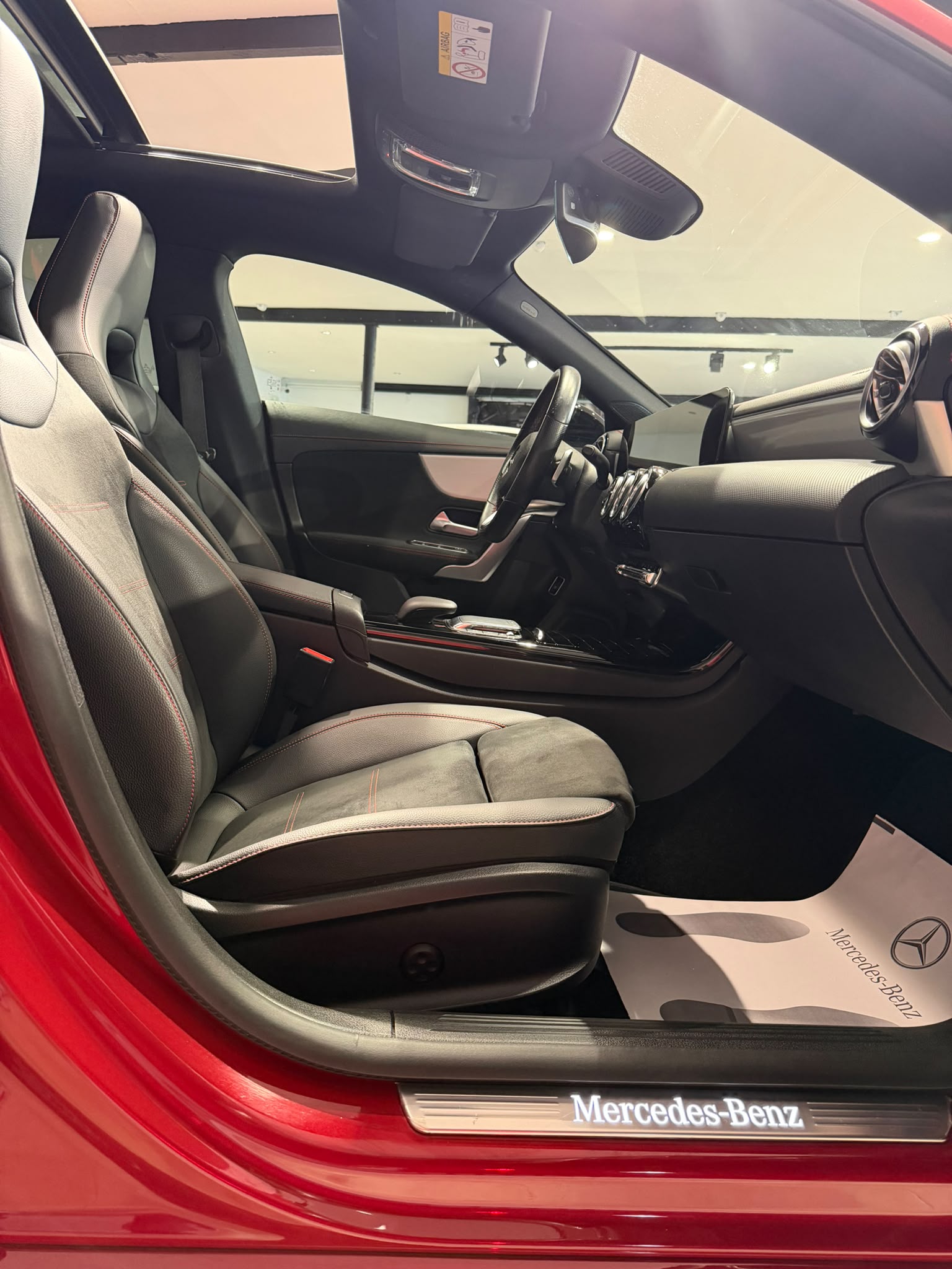 MERCEDES-BENZ CLA CLA 200 D DCT