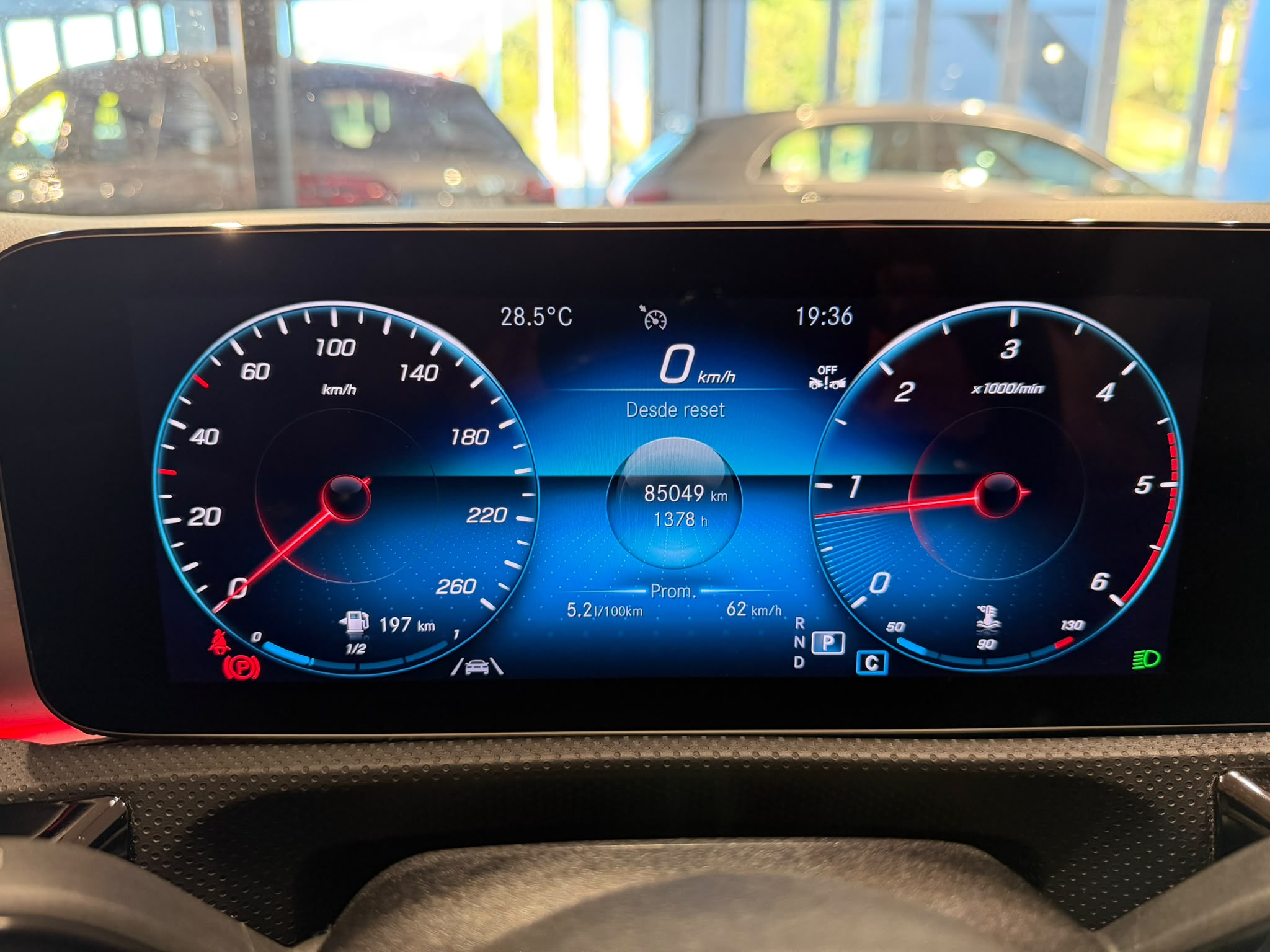 MERCEDES-BENZ CLA CLA 200 D DCT