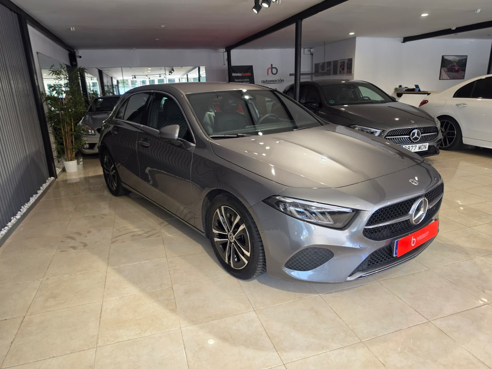 MERCEDES-BENZ Clase A A 200 d