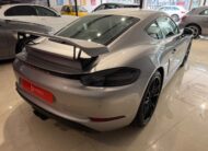 Porsche 718 Cayman