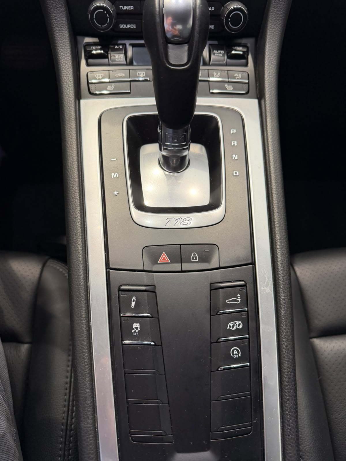 Porsche 718 Cayman