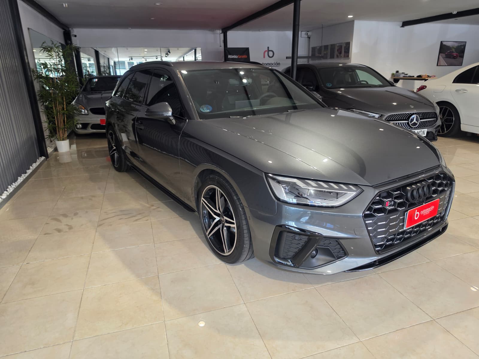 AUDI A4 S4 TDI quattro tiptronic