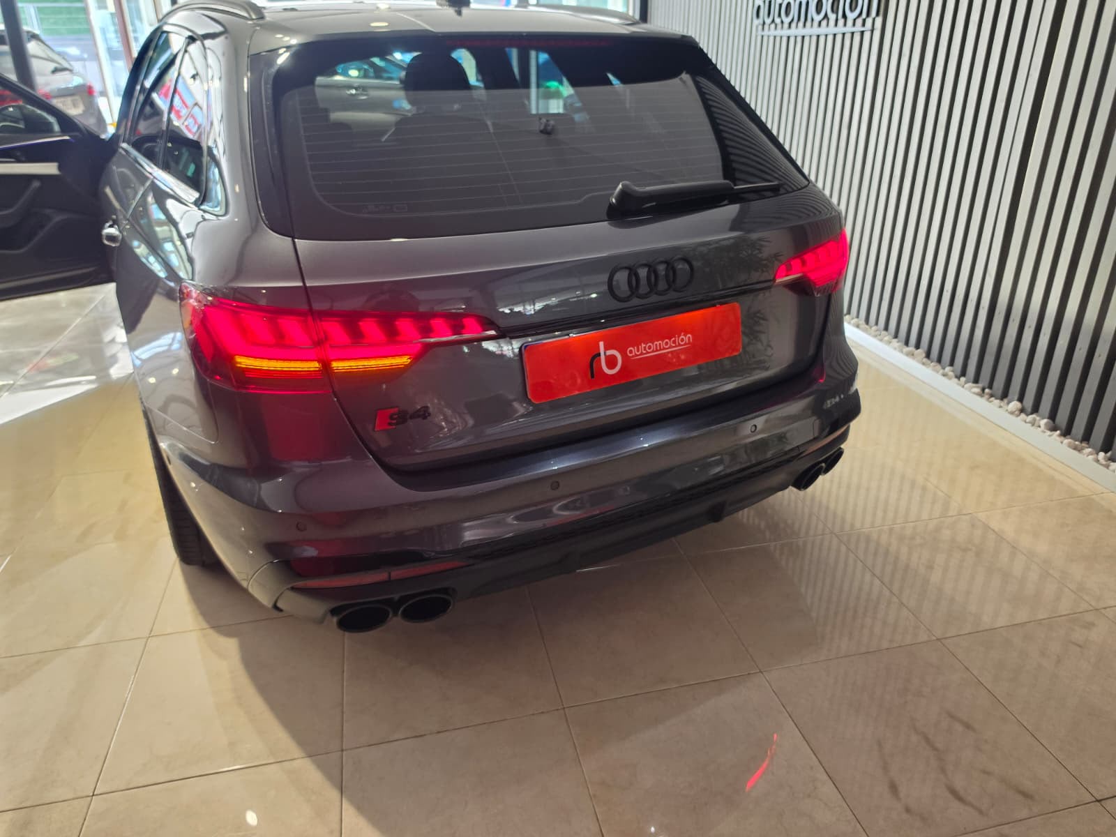 AUDI A4 S4 TDI quattro tiptronic