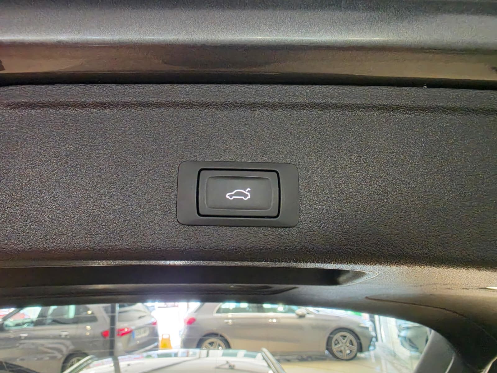 AUDI A4 S4 TDI quattro tiptronic