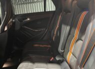 MERCEDES-BENZ Clase CLA MercedesAMG CLA 45 4M Shooting Brake